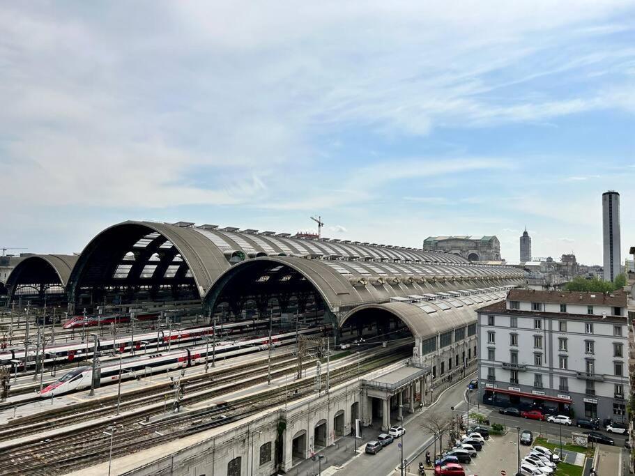 Appartamento - Stazione Centrale Milan Luaran gambar