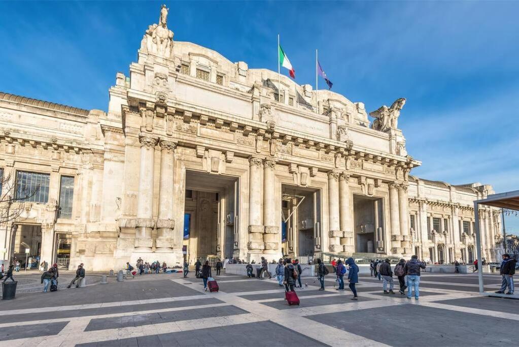 Appartamento - Stazione Centrale Milan Luaran gambar